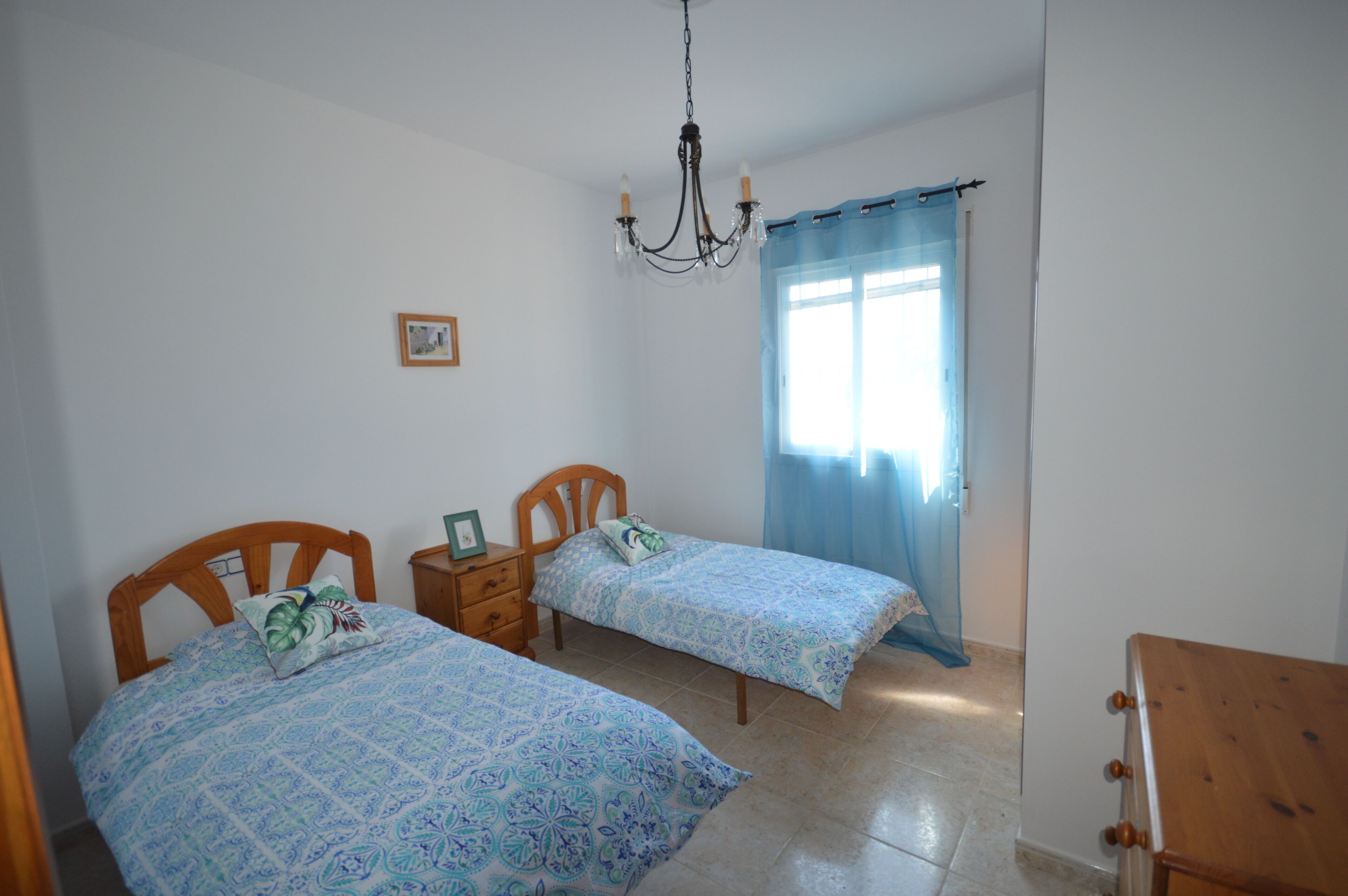 3 bedrooms, iron/ironing board, travel cot, free WiFi