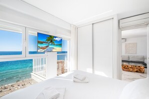 2 bedrooms, iron/ironing board, free WiFi, bed sheets - Veracruz 11-B (Benidorm)