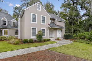 Front of property - Evian 257 (Hilton Head Island)