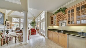 Unclassified image, 5 of 18, button - Bayberry 3 (Hilton Head Island)