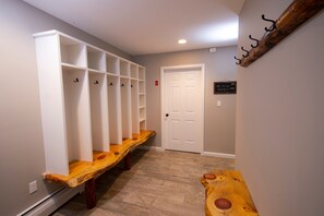 Condo, 3 Bedrooms | Interior - Winterplace 3 Br- Plenty Of Bedding- Great For Families 3 Bedroom Condo by RedAwning (Ludlow)