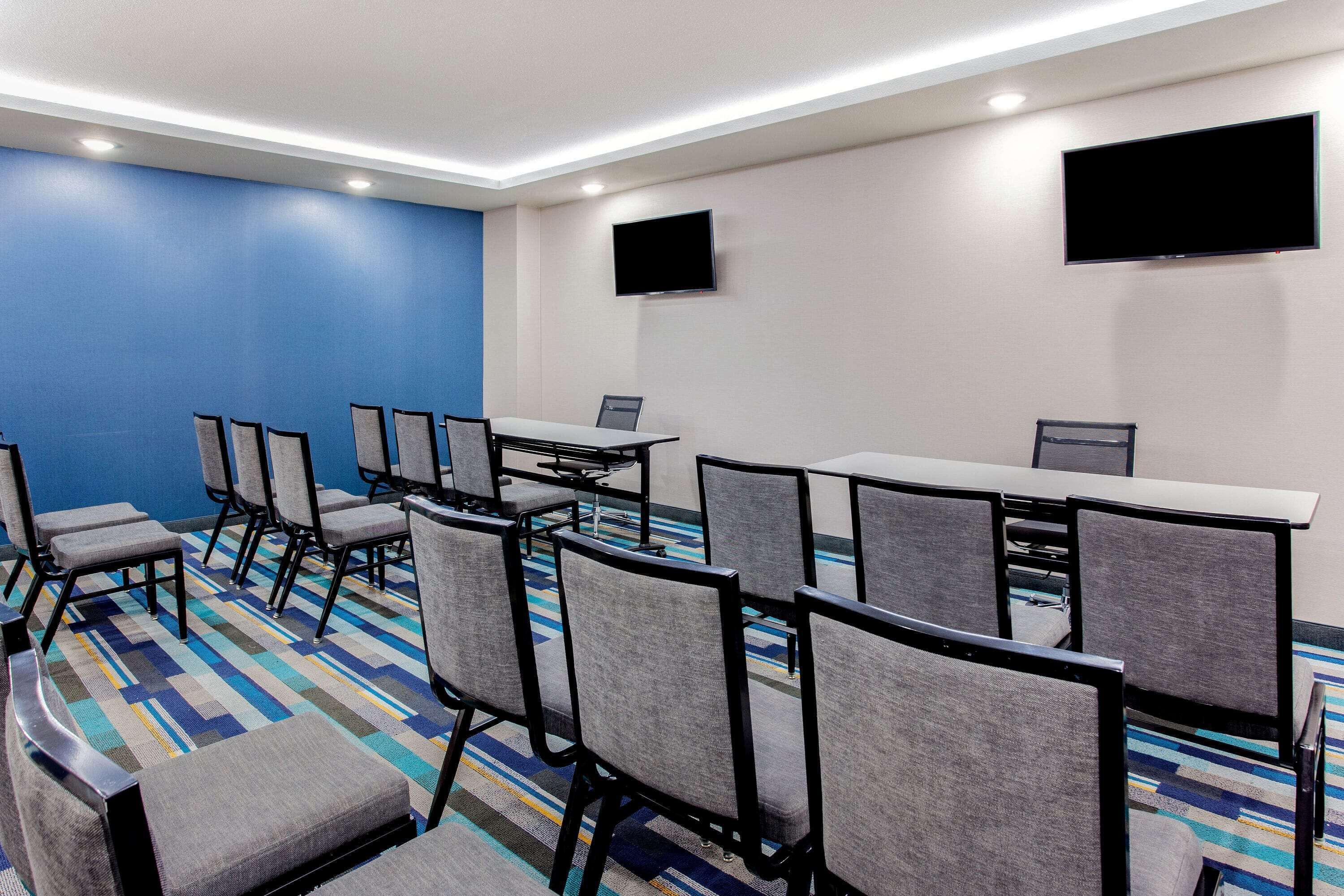 Photo - La Quinta by Wyndham San Antonio Alamo City