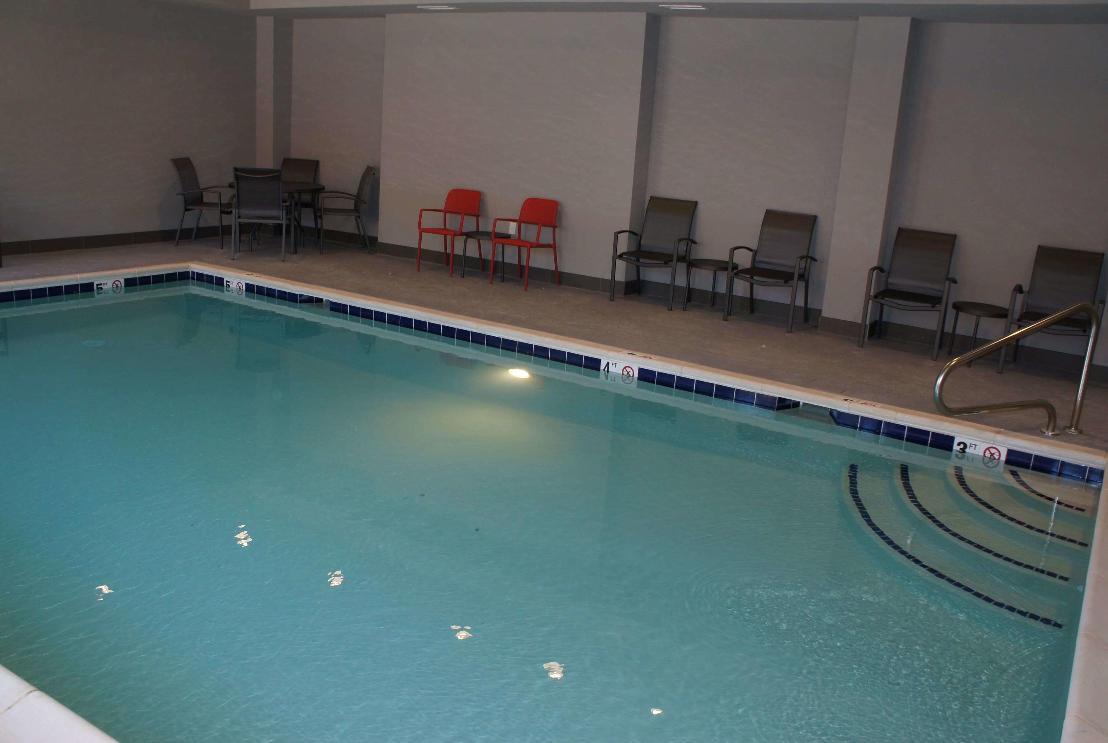 indoor pool, open 10:00 am to 10:30 pm, pool loungers