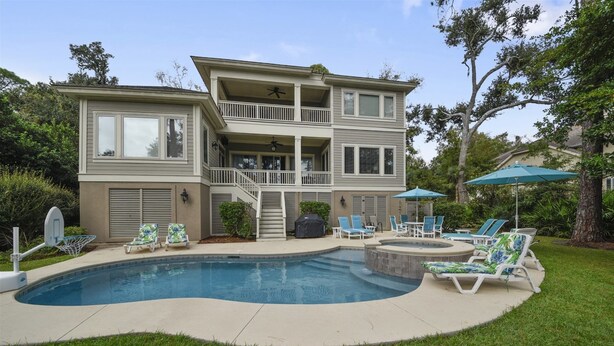 Outdoor pool - Mooring Buoy 54 (Hilton Head Island)