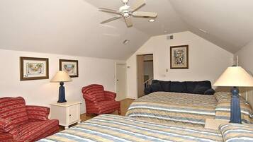 7 bedrooms, desk, free WiFi