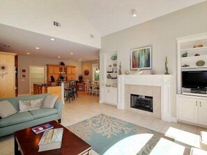 TV, DVD player - Ketch 5 (Hilton Head Island)