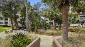 Garden - Captains Walk 421 (Hilton Head Island)