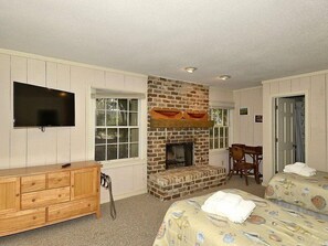 Room - North Sea Pines 119 (Hilton Head Island)