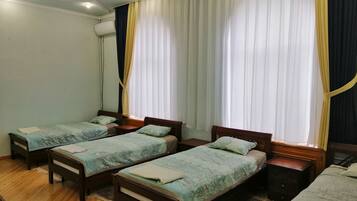 7 間睡房、免費 Wi-Fi