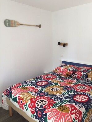 2 bedrooms, free WiFi, bed sheets