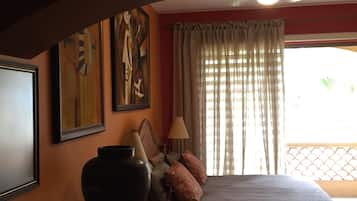 TV, music library, stereo