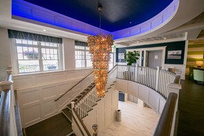 Staircase - Hotel LBI (Beach Haven)