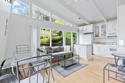 Beach home just a few steps away from Rio Del Mar Beach!