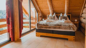 3 Schlafzimmer, Reisekinderbett, kostenloses WLAN, Bettwäsche