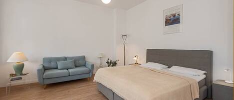 1 habitación, tabla de planchar con plancha y wifi gratis