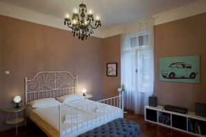 City Apartment | Iron/ironing board, free WiFi, bed sheets - Villa in city center (Pula)