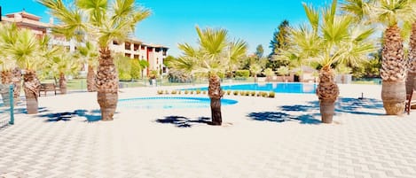 Piscine extérieure