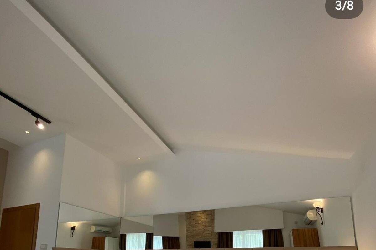 Habitación Premier | Escritorio, tabla de planchar con plancha, wifi gratis