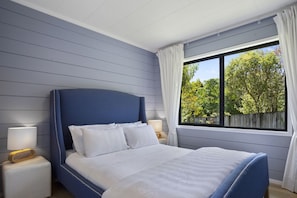 4 chambres, fer et planche à repasser, lit parapluie, Wi-Fi gratuit