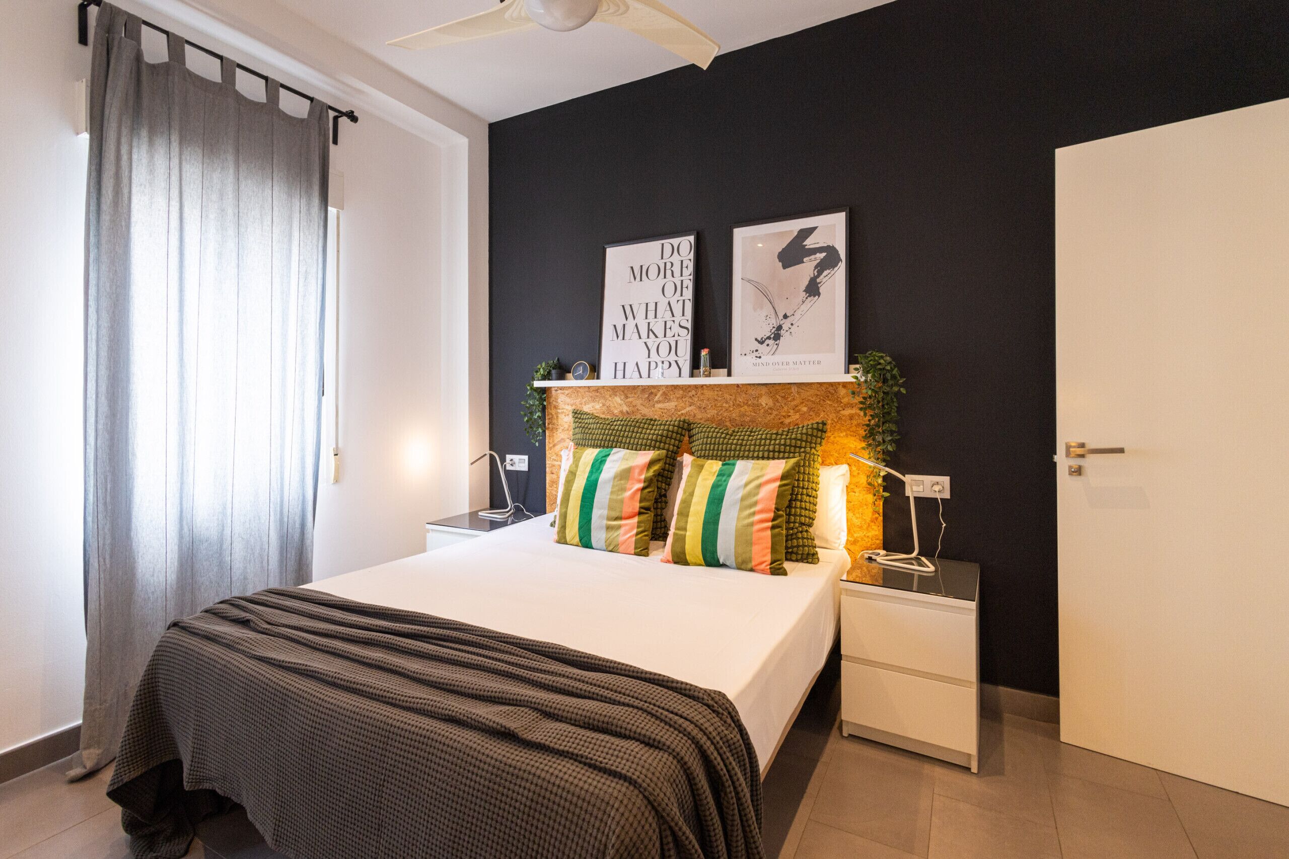 2 Schlafzimmer, schallisolierte Zimmer, Bügeleisen/Bügelbrett