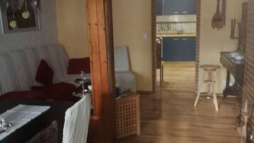 1 Schlafzimmer, Bügeleisen/Bügelbrett, kostenloses WLAN, Bettwäsche