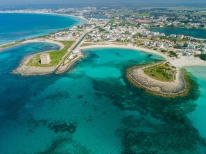 Una spiaggia nelle vicinanze, teli da spiaggia
