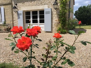 Exterior detail - Chateau La Maronne (Mauriac)