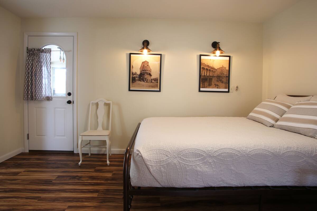 Superior Cottage, 2 Queen Beds | Free WiFi