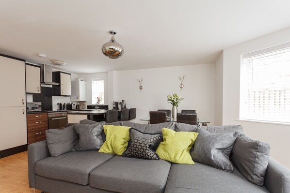 Superior Apartment, Multiple Beds | Living area