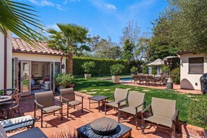 Outdoor dining - Premium Location Heated Pool & Hot Tub walk to Lower Village (Montecito)
