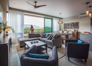 Apartment | Living area