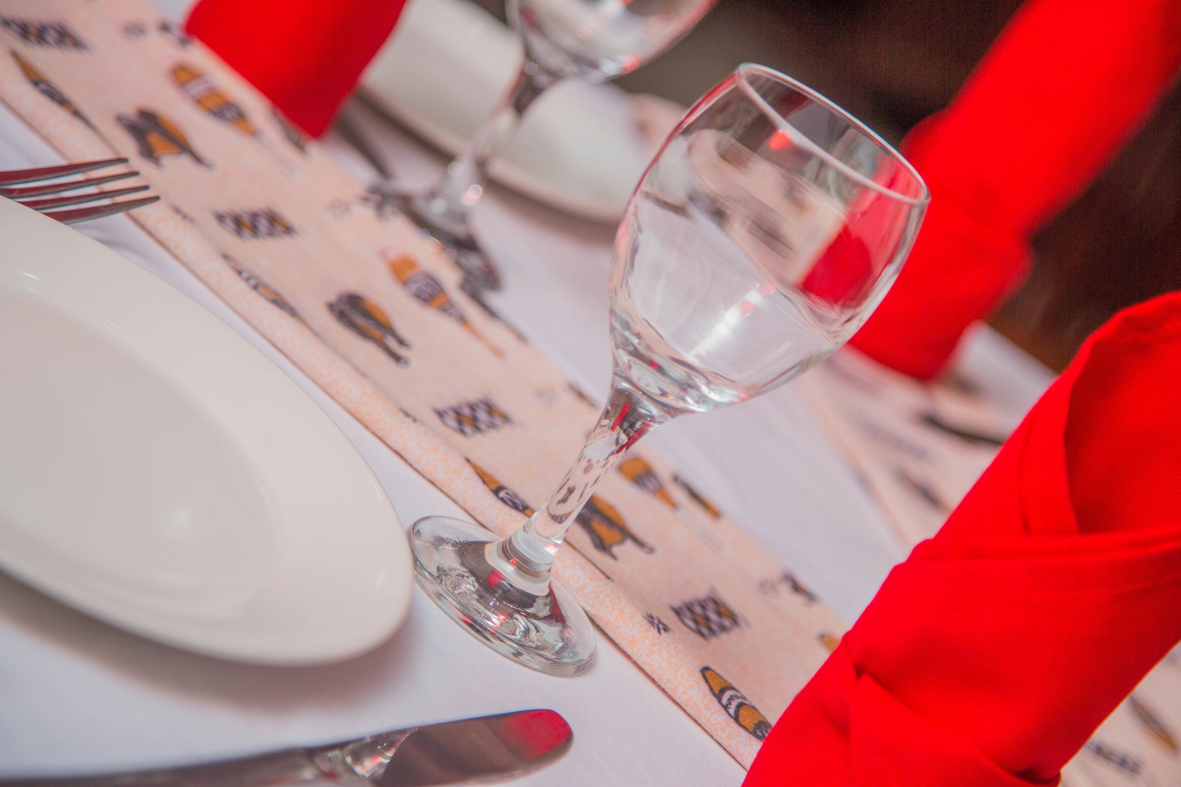 breakfast, lunch, dinner served; local and international cuisine