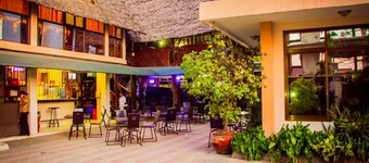 City Style Hotel