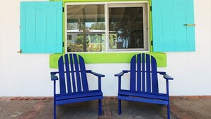 Exterior detail - Casa Aqua (Sardinal)