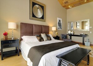 Luxury House | 5 bedrooms, free WiFi, bed sheets