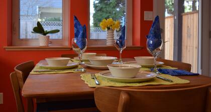 Sweet 1 bedroom ground-level Garden Suite (minimum 31 day booking required)