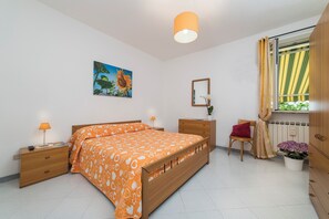 1 habitación, cuna de viaje, wifi gratis y ropa de cama 