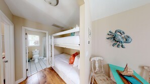 1 室のベッドルーム、アイロン / アイロン台、WiFi、ベッドシーツ