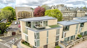 Exterior - Luxurious apartment 10 minute walk from Old Course (St Andrews)