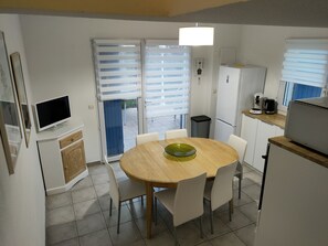 Dining - Comfortable villa 3 *** (Beziers)