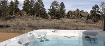 Tranquilo estudio totalmente remodelado! Excelente ubicación-1 milla de la ciudad! Bañera de hidromasaje