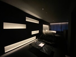 Family Suite, Non Smoking | Premium bedding, pillowtop beds, minibar, individually decorated