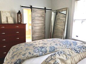 2 habitaciones, tabla de planchar con plancha y wifi gratis 