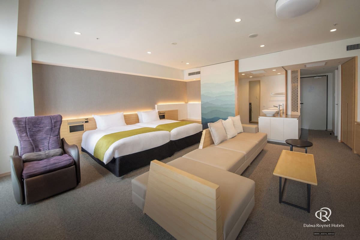 Quarto duplo superluxo, para não fumantes | Cofres nos quartos, escrivaninha, cortinas blackout