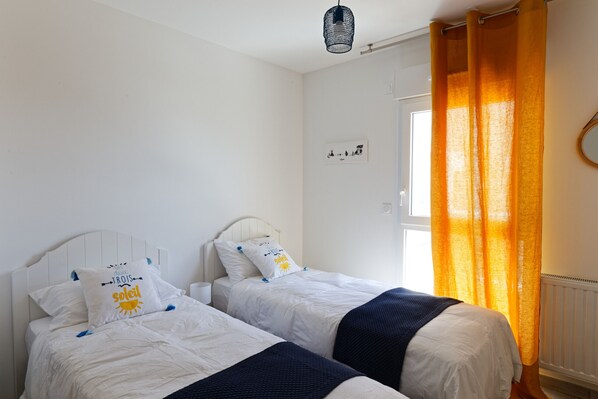 2 Schlafzimmer, Bügeleisen/Bügelbrett, kostenloses WLAN