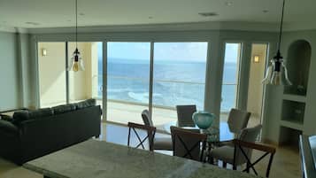 Smart TV, Netflix, streaming services