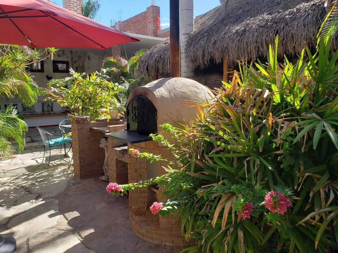 43-inch smart tv with satellite channels, tv, netflix