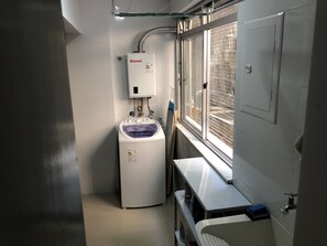 Appartement Deluxe, 3 chambres, vue montagne | Blanchisserie