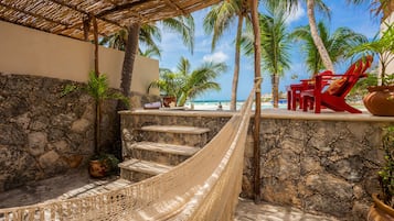 Plunge Pool Suite | In-room safe, blackout drapes, iron/ironing board, free WiFi