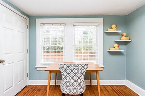 Dining - Insta Worthy Stay! - Fun in Downtown Raleigh! (Raleigh)